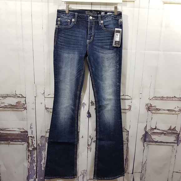 SOLD  - Miss Me Floral Pocket Mid-Rise Bootcut 28 - Picture 2 of 8